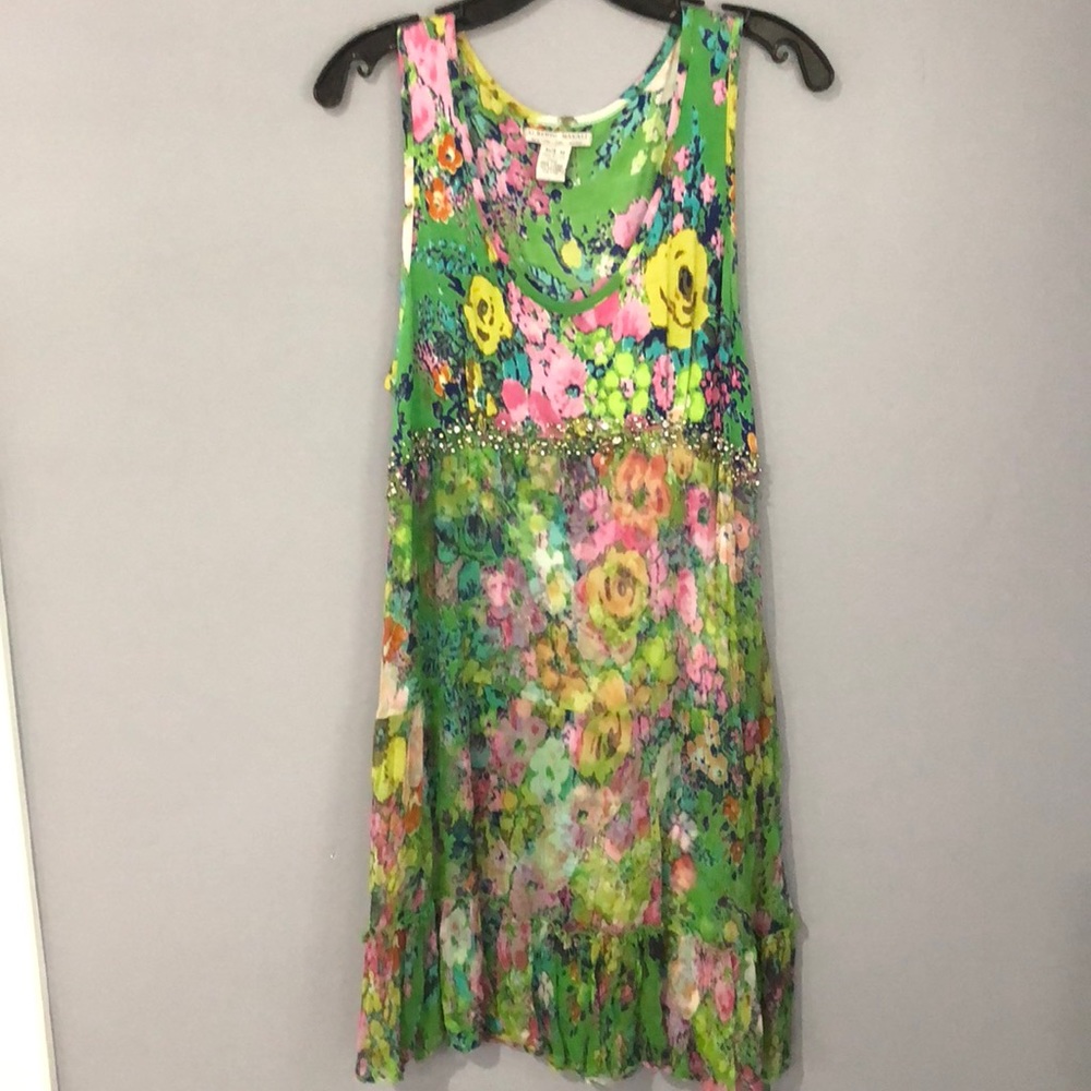 Summer flower dress by Alberto Makali